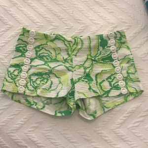 Lilly Pulitzer shorts! Size 0